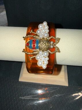 Tortoise design Bee with pearls, Green& Red body, with gold tone design.